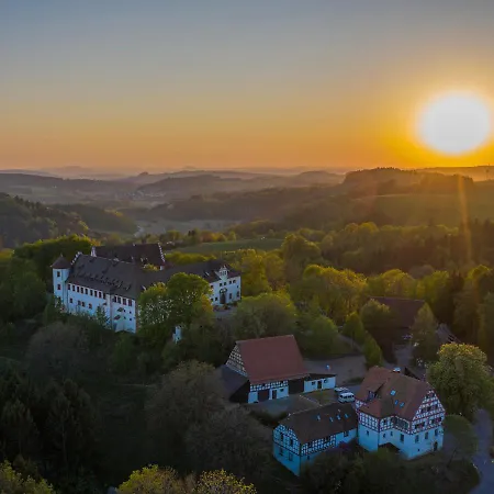 Hotel&tagungszentrum Schloss Hohenfels