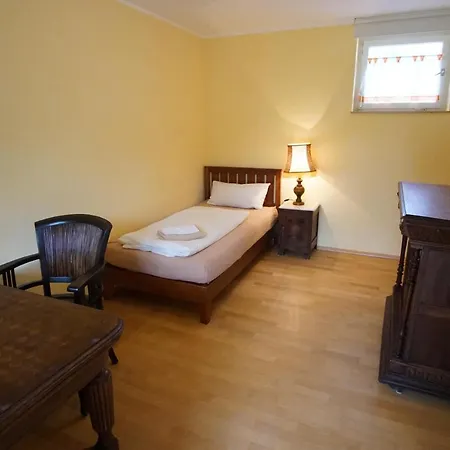 Hotel&tagungszentrum Schloss Hohenfels Hotel *