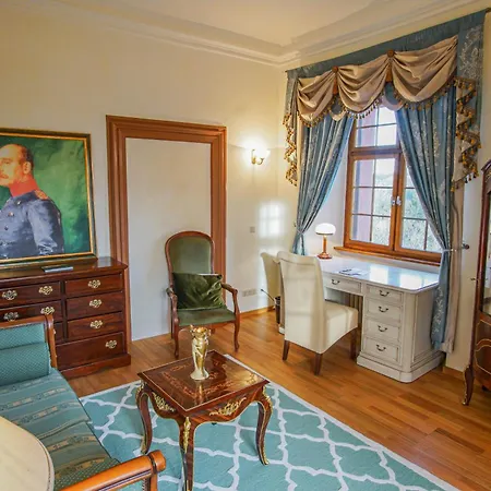 & Tagungszentrum Schloss Hohenfels Hotel