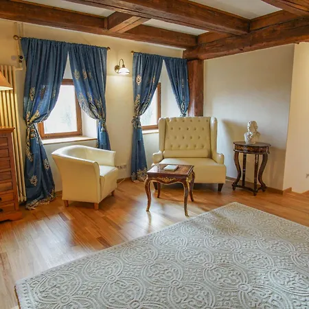 Hotel&tagungszentrum Schloss Hohenfels *