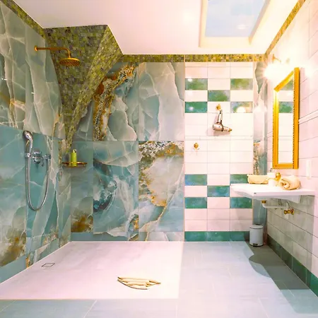 & Tagungszentrum Schloss Hohenfels Отель *