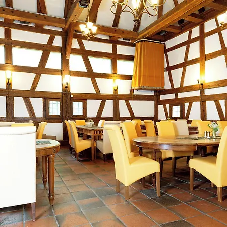 Отель & Tagungszentrum Schloss Hohenfels *