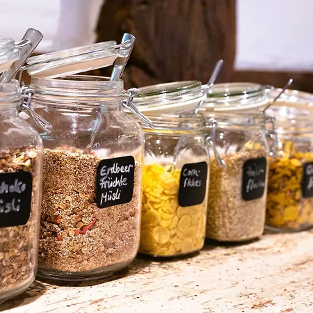 Hotel&tagungszentrum Schloss Hohenfels Hohenfels (Baden-Wurttemberg)